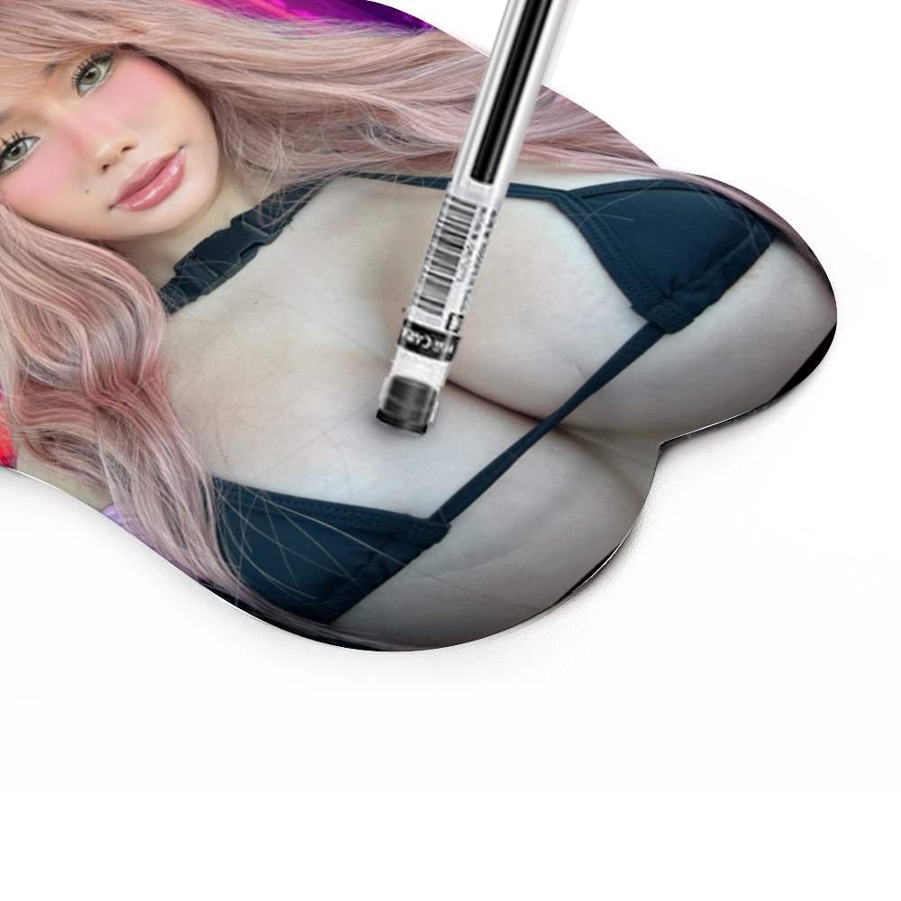 Keera Jaide - Oppai Mousepad with Wrist Support