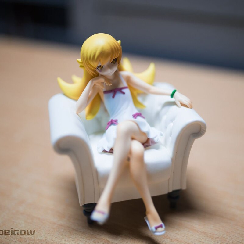 12cm Anime Bakemonogatari Series Figure Sofa Seat Oshino Shinobu PVC Action Figure Toys Collectible Model Toys