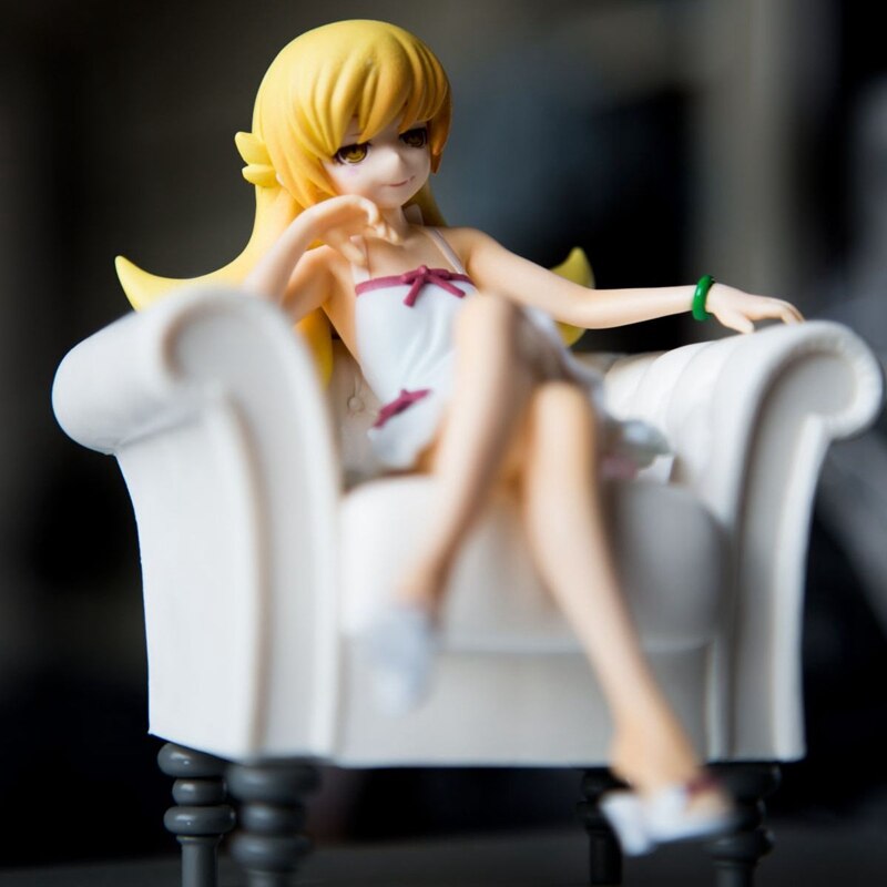 12cm Anime Bakemonogatari Series Figure Sofa Seat Oshino Shinobu PVC Action Figure Toys Collectible Model Toys