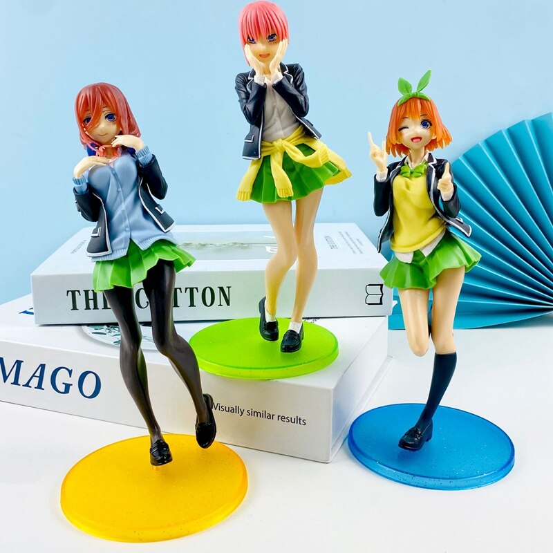 Hot Anime The Quintessential Quintuplets Figure Nakano Ichika Nino Itsuki School Uniform Standing Static Collection 20CM PVC Toy