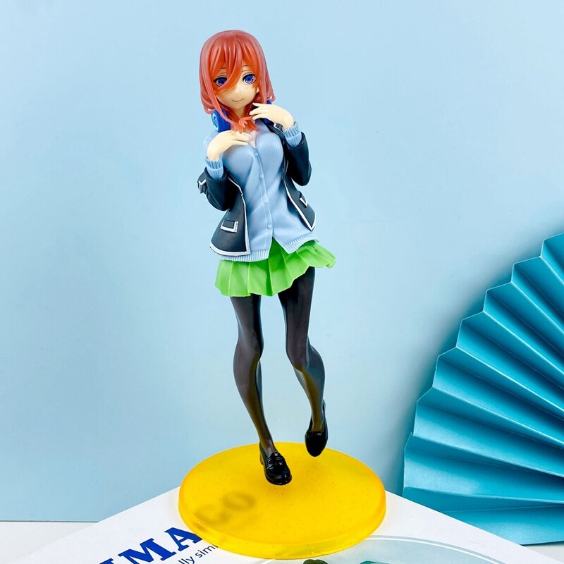 Hot Anime The Quintessential Quintuplets Figure Nakano Ichika Nino Itsuki School Uniform Standing Static Collection 20CM PVC Toy